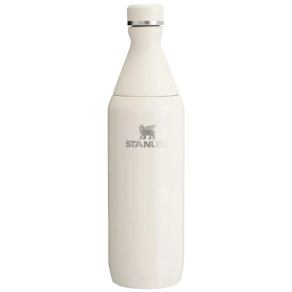 GARRAFA TÉRMICA STANLEY SLIM BOTTLE 590ML CREAM